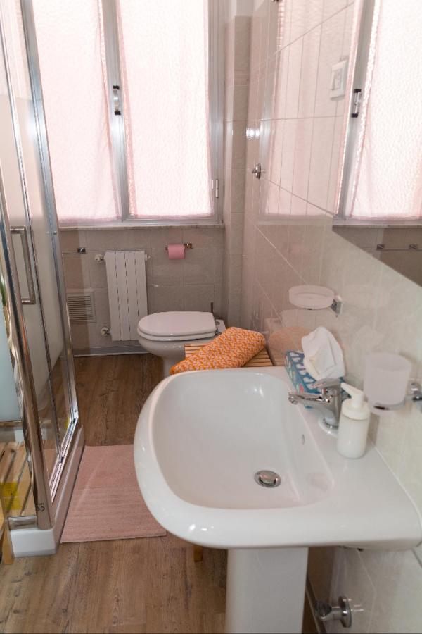 La Casa Dei Nonni Apartment Livorno Luaran gambar
