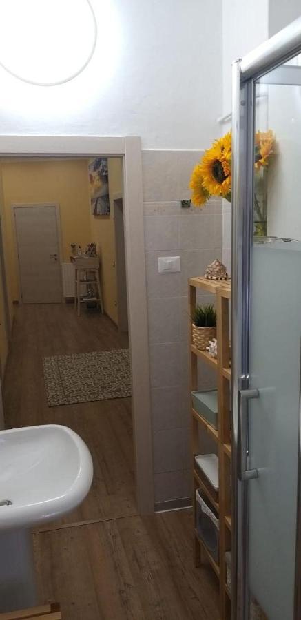 La Casa Dei Nonni Apartment Livorno Luaran gambar